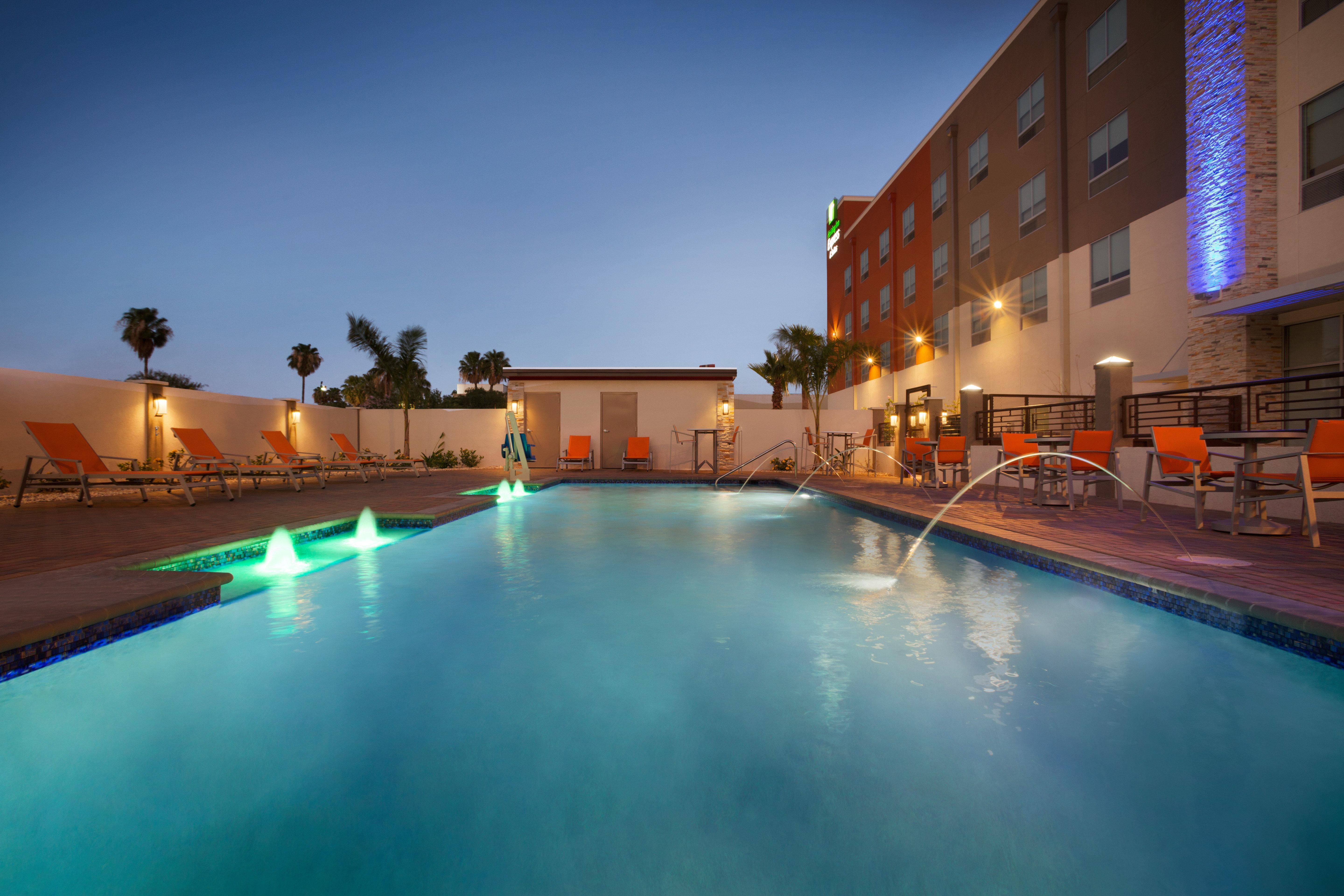 Holiday Inn Express & Suites - Mcallen - Medical Center Area, An Ihg Hotel Εξωτερικό φωτογραφία